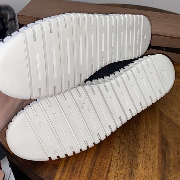 Eric Michael Annie Walking Shoe / Black - Picture 8 of 8